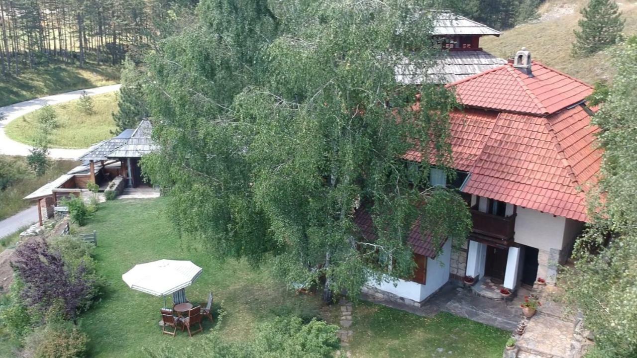 Apartments Carevo Polje Ζλάτιμπορ Εξωτερικό φωτογραφία